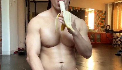 Asian muscle 肌肉男