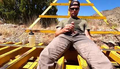 Pissing My Hiking Pants 8 Times - Completely Soaked