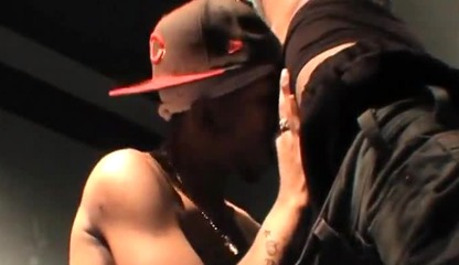 Black Thugz Hangin' Big